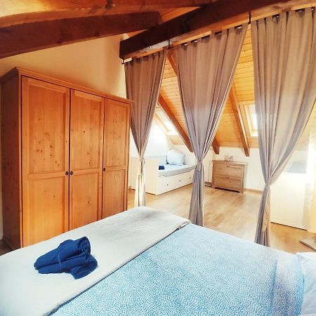 Duplex Familiar Izarraitz Lägenhet Villanúa Exteriör bild