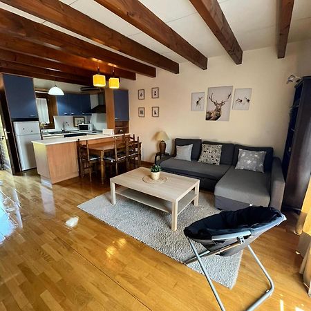 Duplex Familiar Izarraitz Lägenhet Villanúa Exteriör bild